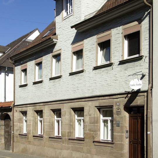 Pfarrstraße 14