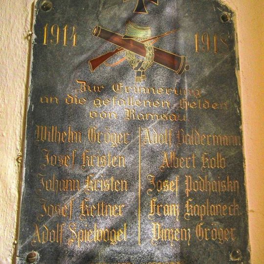 Pamětní deska v Ostružné v části Ramzová v kapli