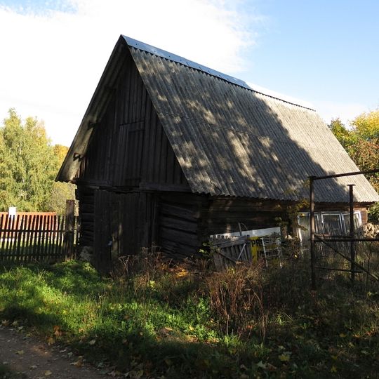 Roubená stodola se špýcharem u čp. 7