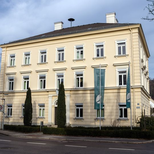 Forstamt Hienheimer Straße 14
