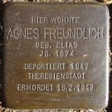 Stolperstein en memoria de Agnes Freundlich