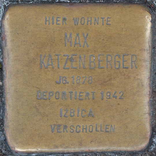 Stolperstein en memoria de Max Katzenberger