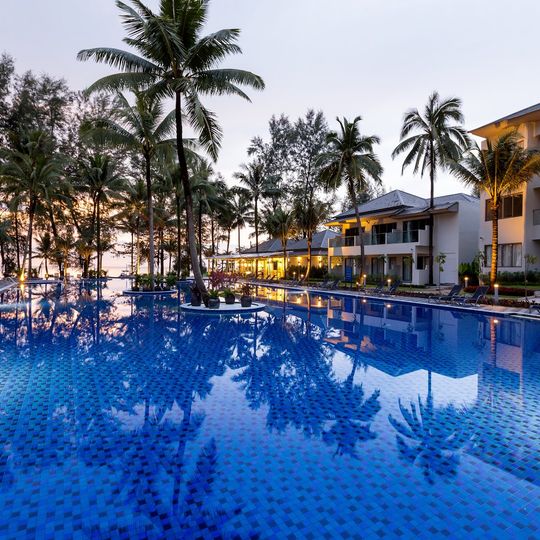 X 10 Khao Lak Resort