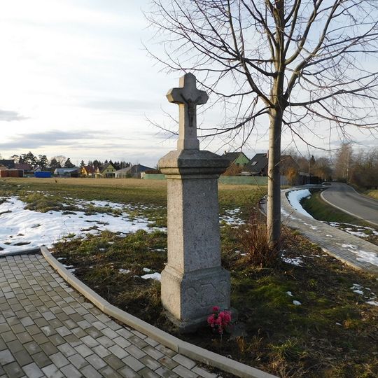 Kříž ve Strašíně v ulici Babická