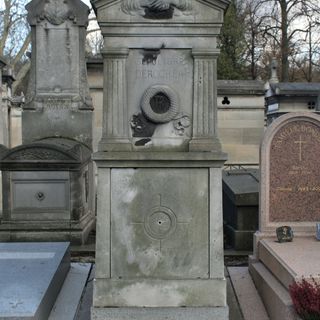 Grave of Dérocher