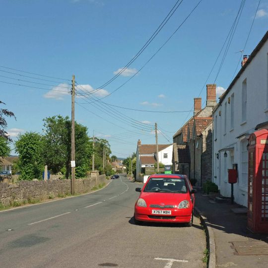 Daisy Cottage  Henton Stores