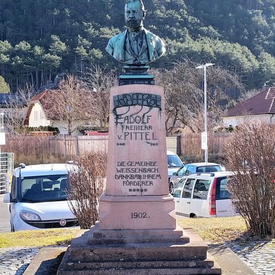 Adolph von Pittel Denkmal
