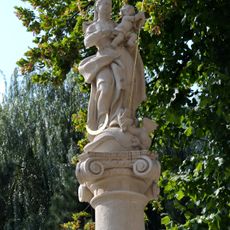 Mariánsky stĺp, socha