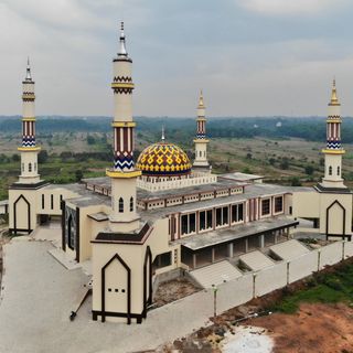 Ar Raudhah Great Mosque