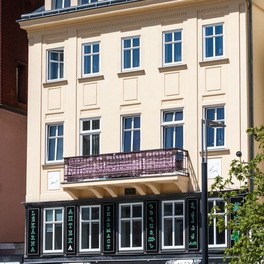 The White Hare House