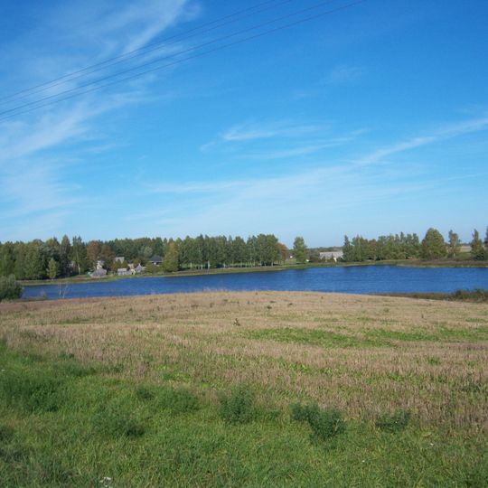 Valavičių tvenkinys