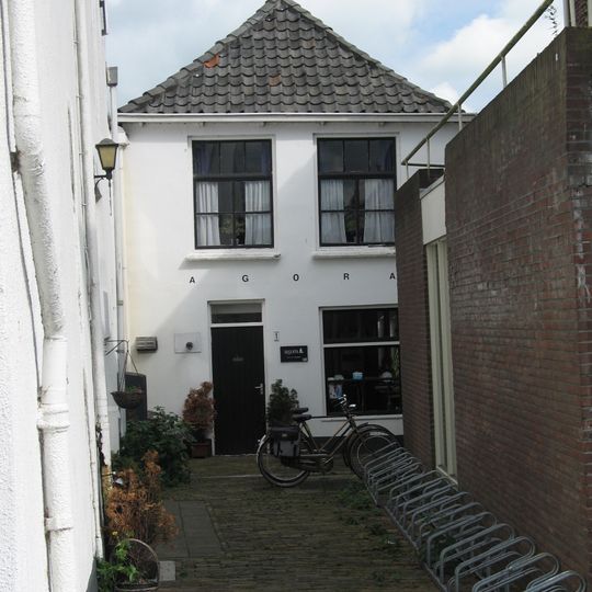 Pand met restanten van de middeleeuwse stadsmuur