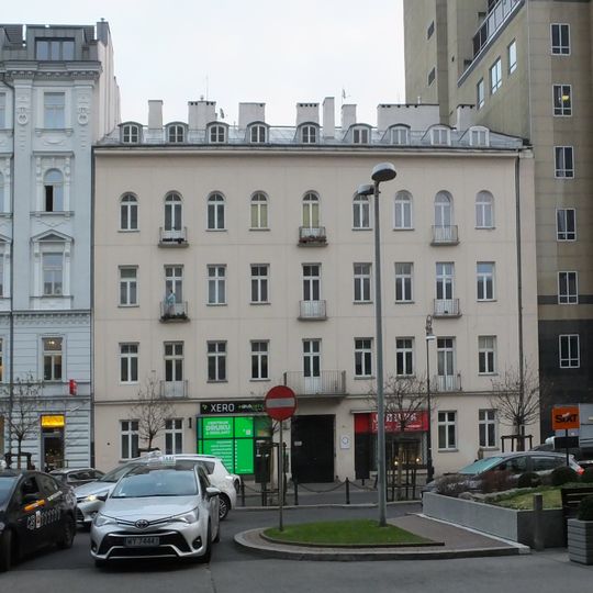 Karnblum Tenement House