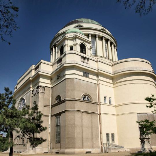 Église Notre-Dame-des-Hongrois de Tisztviselőtelep