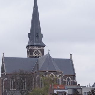 Église Heilige Familie en Sint-Cornelius de Borgerhout
