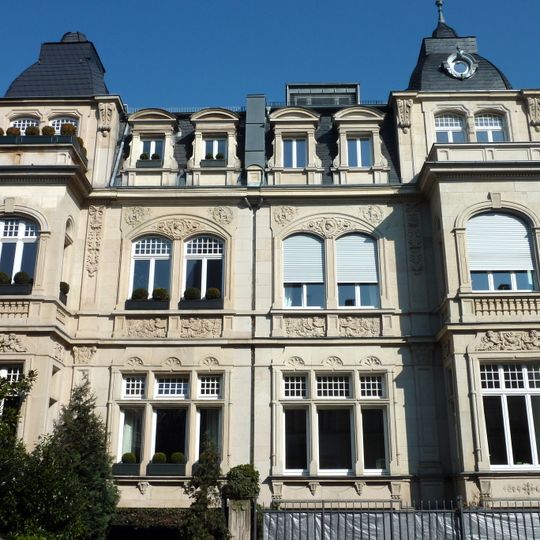 Kettenhofweg 124/124a