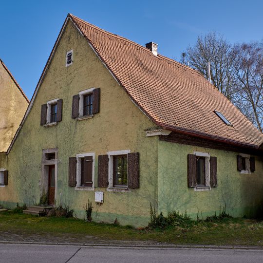 Ehemaliger Zwiehof, Wohnstallhaus