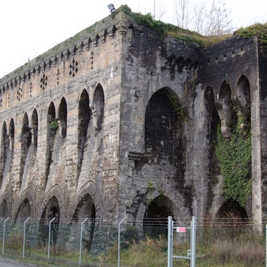 Cil-yr-ychen Lime Kilns