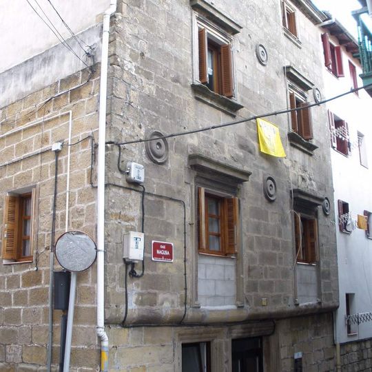 Casa calle Mayor 22