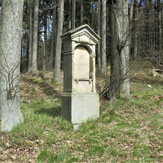 Kaplička VI. zastavení křížové cesty u Velkého Šenova