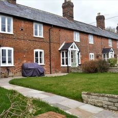 1-4, Kingsbury Square