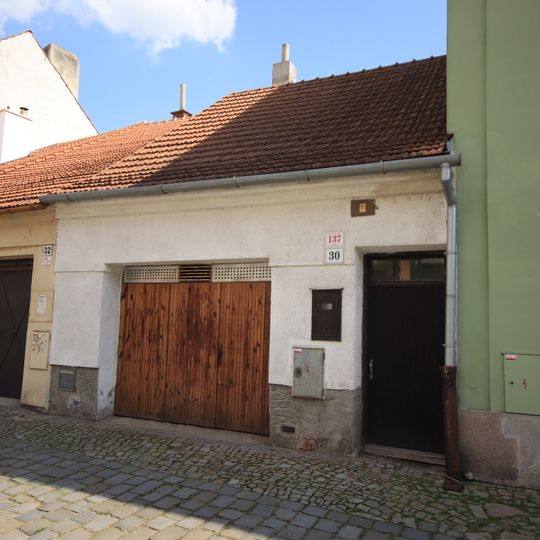 Židovský dům Zámostí, L. Pokorného č.p. 137/30