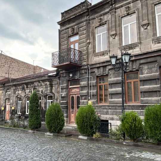 Բնակելի տուն