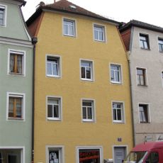 Wohn- und Geschäftshaus