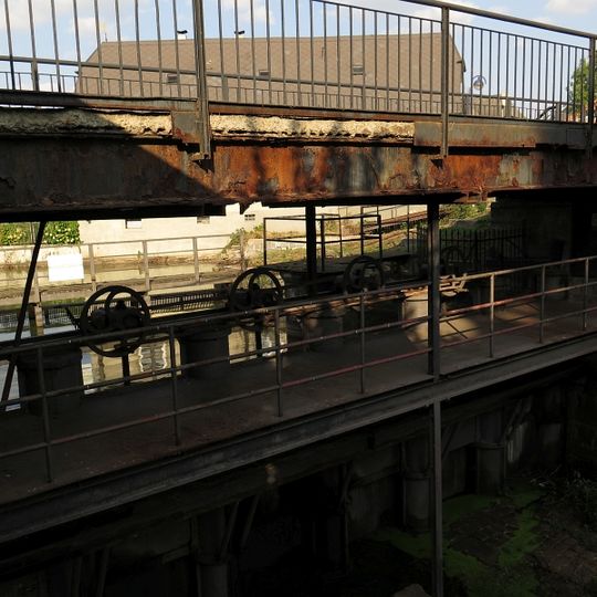 Most nad Vajgarským jezem