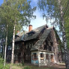 Revolutsii Street, 11