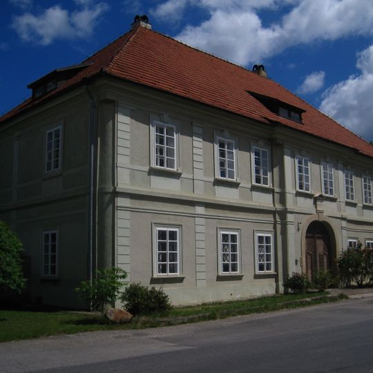 Tyršovo náměstí 71