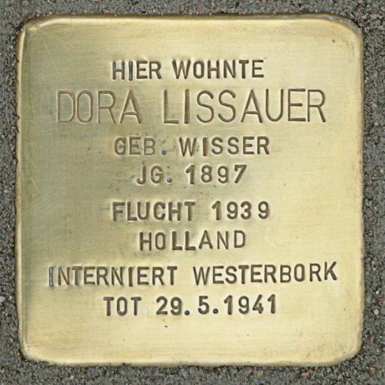 Stolperstein en memoria de Dora Lissauer