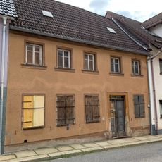 Wohnhaus Pfarrhain 8