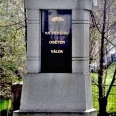 Pomník osvobození v Albeři