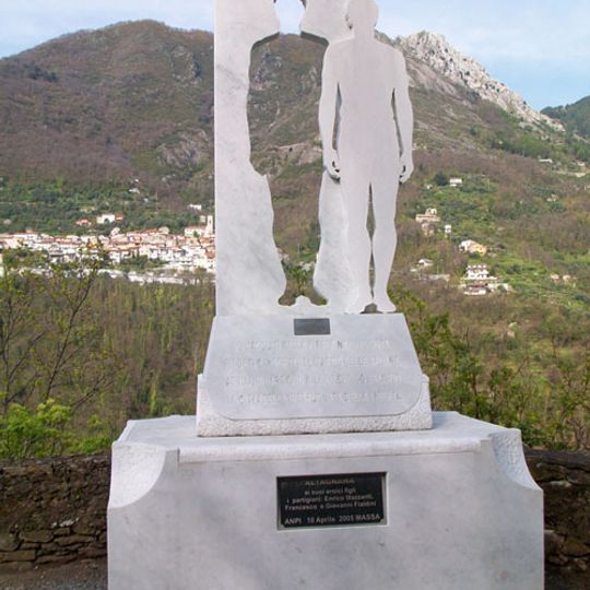 Monumento ai caduti partigiani di Altagnana