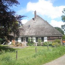 Nijenburg: boerderij ten zuiden van het huis