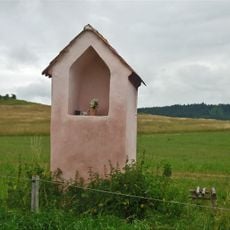 Soubor 5 výklenkových kapliček a 2 síňových kaplí