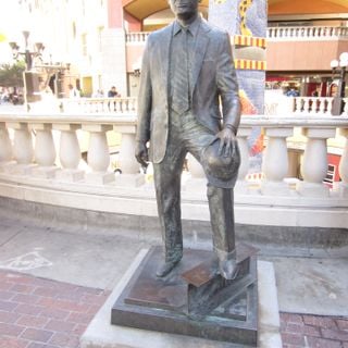 Statue of Ernest W. Hahn