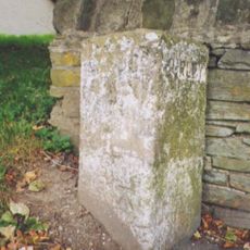 Milestone, Rawdon nr Over Lane