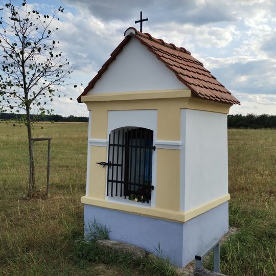 Kaple u cesty na Březí