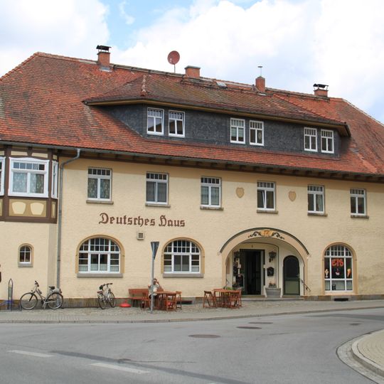 Gasthof Deutsches Haus Schönberger Straße 1