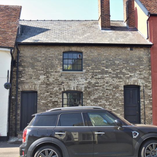 19 And 20, High Street