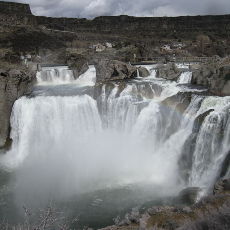 Shoshone Falls