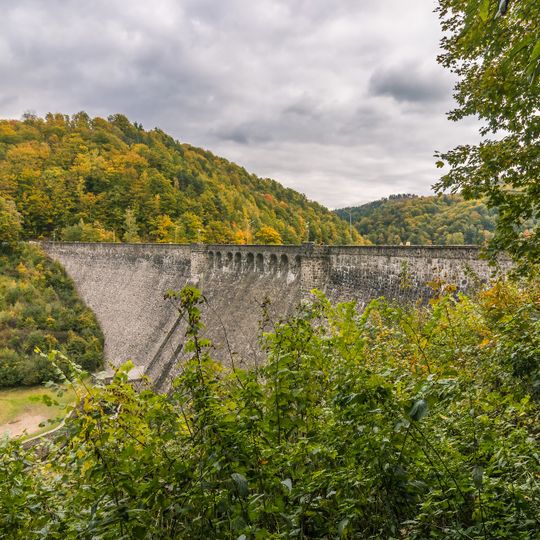 Zapora wodna na Bystrzycy