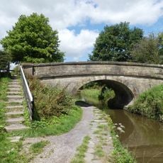 Number 5 (Barnsfold Bridge) on Macclesfield Canal