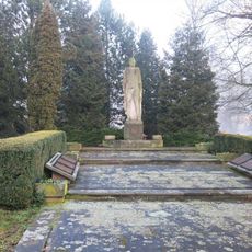 Pomník padlým 1938-1945 v Albieriho ulici v Jaroměři