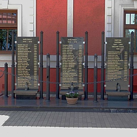 World wars memorial in Čistá
