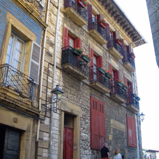 Casa Nagusia 2