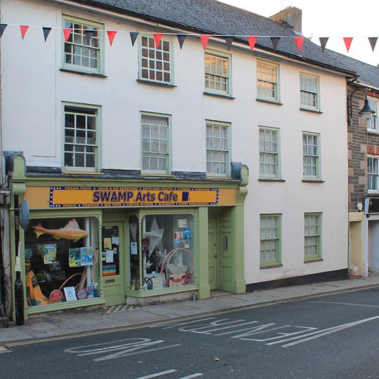 8 And 10, Lower Market Street