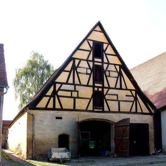 Probststraße 5;Ringmauerweg 3